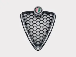 Alfa Romeo Stelvio Etupuskurin ylempi jäähdytinsäleikkö 156121702