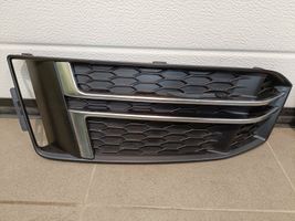 Audi A4 S4 B9 Kratka dolna zderzaka przedniego 8W0807681F