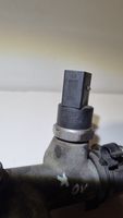 Audi A6 S6 C6 4F Distributore del carburante agli iniettori 059130089D