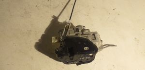 Audi A4 S4 B7 8E 8H Etuoven lukko 8E1837016AA