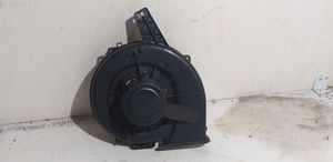 Volkswagen Polo IV 9N3 Heater fan/blower 6Q1819015G