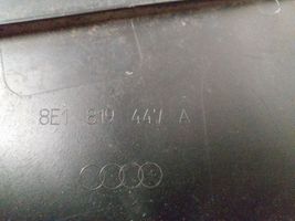 Audi A4 S4 B7 8E 8H Rivestimento del tergicristallo 8E1819447A