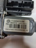 Skoda Octavia Mk2 (1Z) Moteur de lève-vitre de porte avant 1K0959792Q