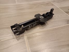 Audi A4 S4 B8 8K Rail de réglage hauteur de ceinture de sécurité 560927324