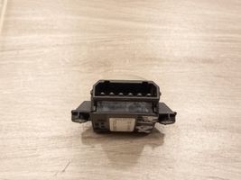 Audi A4 S4 B8 8K Interruttore di controllo del sedile 8E0959777B