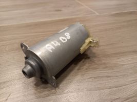 Audi A4 S4 B8 8K Seat adjustment motor 013000650