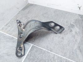 Audi A4 S4 B7 8E 8H Supporto di montaggio del parafango 8E0821136A