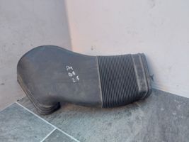 Audi A4 S4 B5 8D Parte del condotto di aspirazione dell'aria 8D0129617E