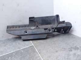 Audi A4 S4 B7 8E 8H Staffa di montaggio della batteria 8E1805229