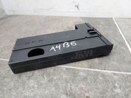 Audi A4 S4 B6 8E 8H Boîte / compartiment de rangement pour tableau de bord 8E1941561B