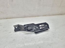 Volkswagen PASSAT B5.5 Supporto di montaggio del parafango 3B0821238A