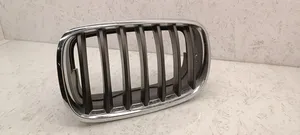 BMW X5 E70 Maskownica / Grill / Atrapa górna chłodnicy 7171395