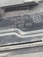 Volkswagen Touran I Etupuskurin kannake 1T0807936