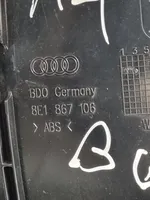 Audi A4 S4 B6 8E 8H Boczki / Poszycie drzwi przednich 8E1867106