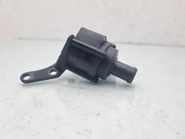 Audi A4 S4 B8 8K Pompe à eau de liquide de refroidissement 059121004G