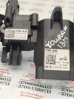 Volkswagen Touran II Interruptor/palanca de limpiador de luz de giro 5K0953501CN