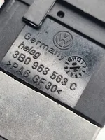Volkswagen PASSAT B5.5 Istuimen lämmityksen kytkin 3B0963563C