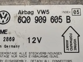 Volkswagen PASSAT B5.5 Sterownik / Moduł Airbag 6Q0909605B