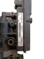 Citroen C4 Grand Picasso Ilmajousituksen kompressoripumppu 9801906980