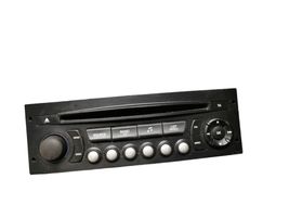 Mercedes-Benz C AMG W204 Radio/CD/DVD/GPS-pääyksikkö A2C30880600