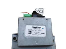 Volvo V50 GPS navigation control unit/module 30752377