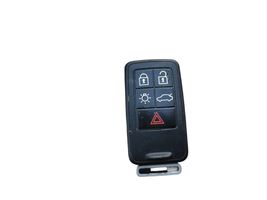 Volvo XC70 Ignition key/card 8676873