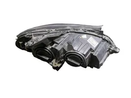 Mercedes-Benz C W204 Phare frontale A2048209559
