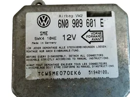 Volkswagen Golf III Module de contrôle airbag 6N0909601E