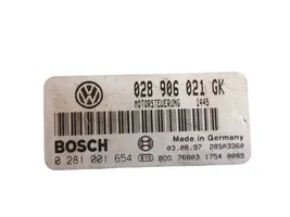 Volkswagen PASSAT B5 Variklio valdymo blokas 028906021GK