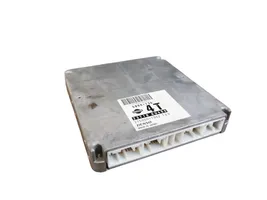 Nissan Primera Calculateur moteur ECU 23710AU600