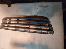 Volkswagen Touran I Front bumper lower grill 1T0853677