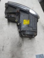 Volkswagen Touran I Lampa przednia 1T0941006E