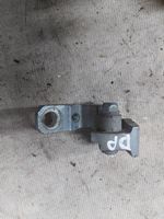 Volkswagen Touran I Front door upper hinge 6Q0831402B