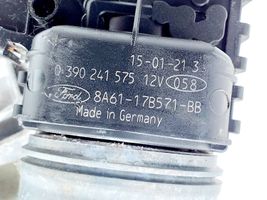 Ford Fiesta Mechanizm i silniczek wycieraczek szyby przedniej / czołowej 8A6117500BG