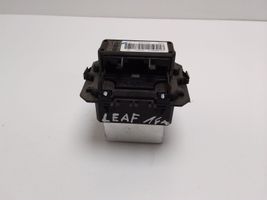 Nissan Leaf I (ZE0) Résistance moteur de ventilateur de chauffage T1000034ZC