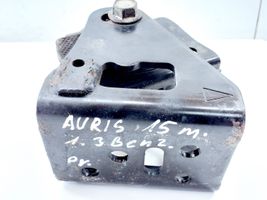 Toyota Auris E180 Supporto della scatola del cambio 123610T170