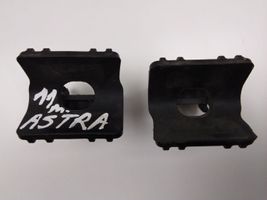 Opel Astra J Panel mocowania chłodnicy 13250318