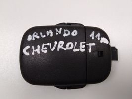 Chevrolet Orlando Lietaus daviklis 13317106