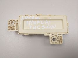 Hyundai Tucson TL Relay mounting block 91940D7010