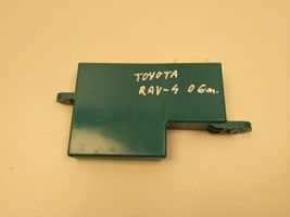 Toyota RAV 4 (XA30) Kiti prietaisai 8930052030