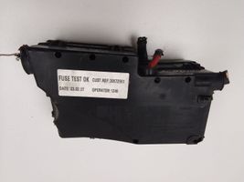 Volvo C70 Set scatola dei fusibili 8688040