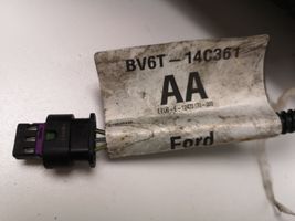 Ford Focus Radiatorių komplektas CV618C607VA