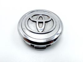 Toyota RAV 4 (XA30) R12 wheel hub/cap/trim 426030F010