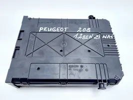 Peugeot 208 Boîte à fusibles relais 9807532080