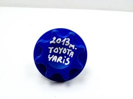 Toyota Yaris Uchwyt / Mocowanie koła zapasowego 