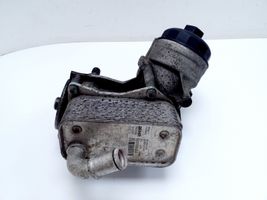 Opel Astra J Radiatore dell’olio del motore 897385813