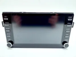 Toyota Yaris XP210 Panel / Radioodtwarzacz CD/DVD/GPS 86140K0150