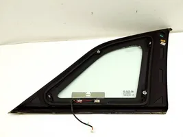 Opel Antara Fenêtre latérale avant / vitre triangulaire 96660068