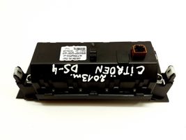 Citroen DS4 Monitori/näyttö/pieni näyttö 9665778780