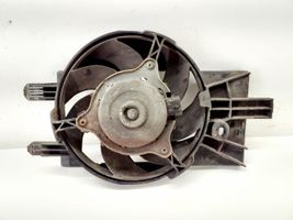 Mazda 3 II Convogliatore ventilatore raffreddamento del radiatore 8V618C607S
